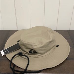 Quicksilver sun hat